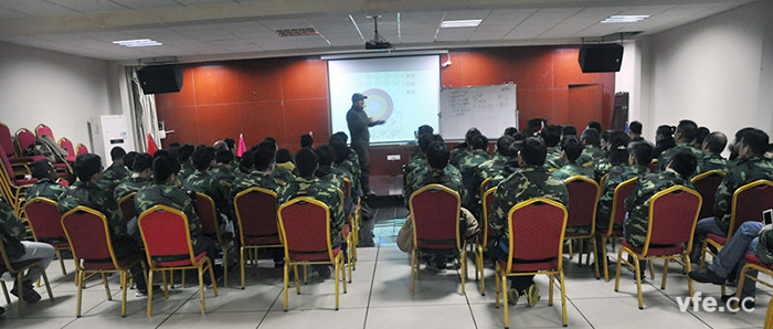 以用戶(hù)為中心，銀河電氣開(kāi)展“卓越團隊”拓展訓練