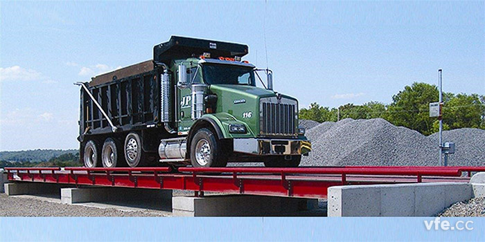 測量大貨車(chē)載重的地磅