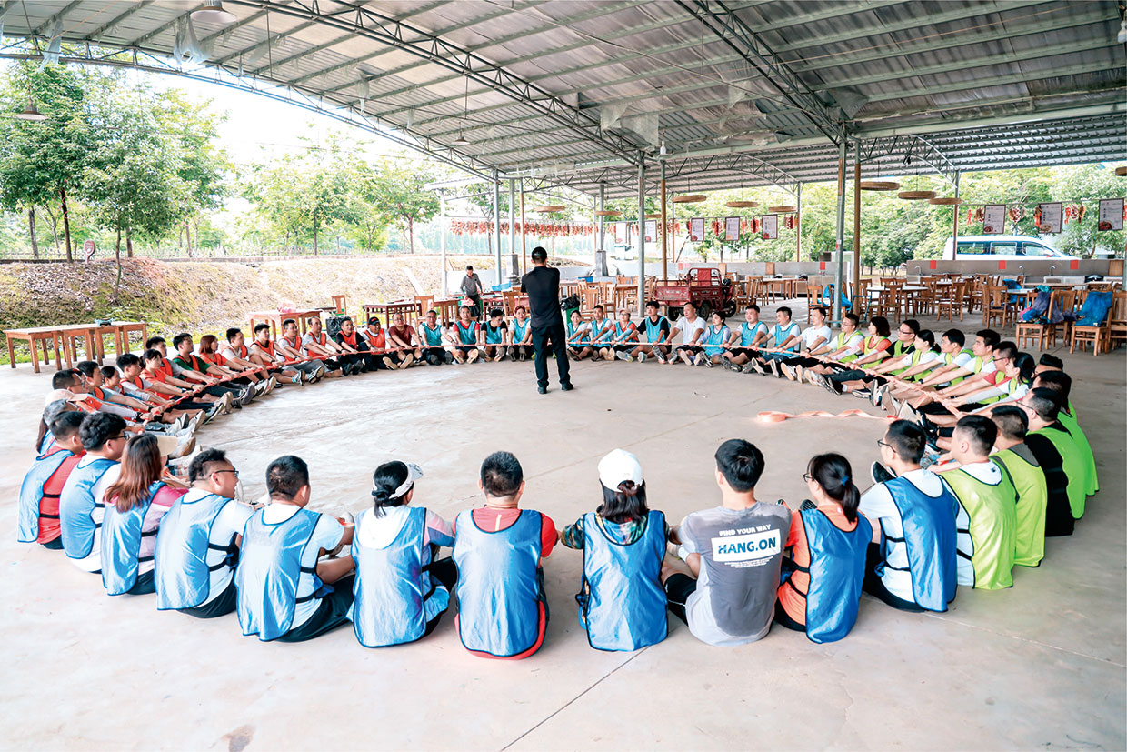 凝聚青春力量，奮斗最美時(shí)光——力量，力量，團隊力量
