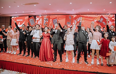 新征程，再出發(fā)！銀河電氣年會(huì )暨15周年慶典圓滿(mǎn)落幕！